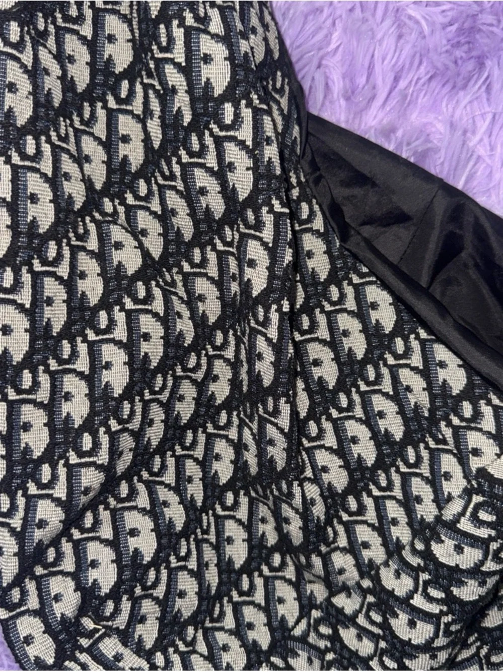 Black & Cream Jacquard pet  Shoulder Bag